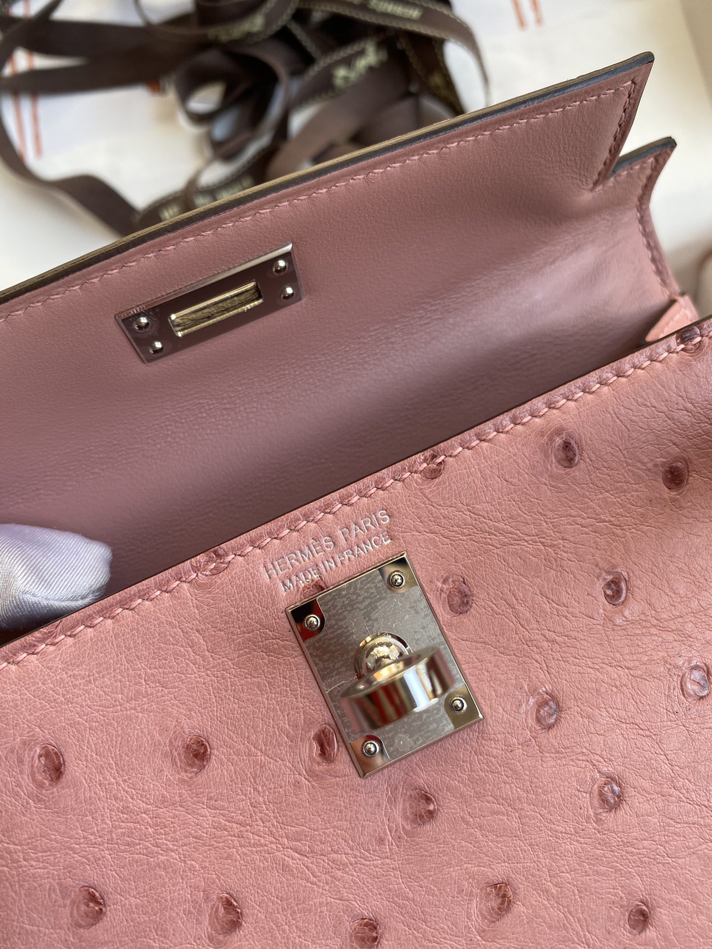 Hermes Kelly Mini II Bag 19CM In Light Pink Ostrich Leather